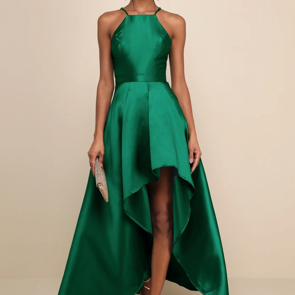 It has POCKETS! Broadway Show Emerald Green High-Low Maxi Dress